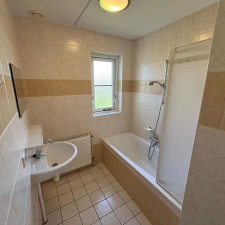 Semesterbostad Strandparel 276