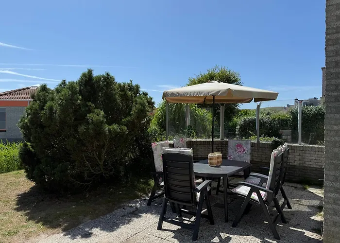 Prázdninový dům Strandparel 276 *